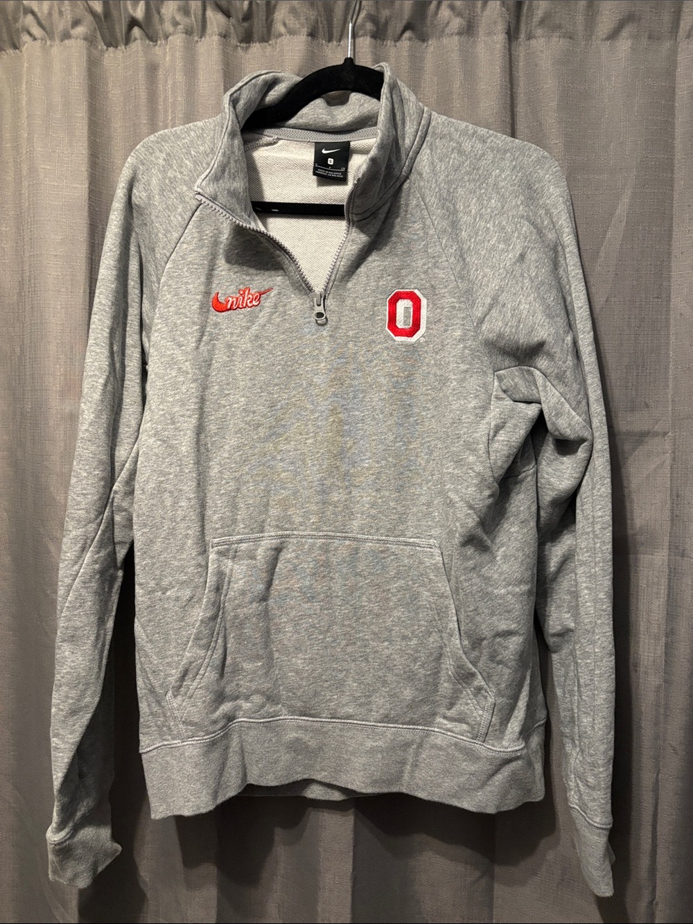 Men’s size small. The Ohio State University Nike Gray Quarter-Zip Sweatshirt